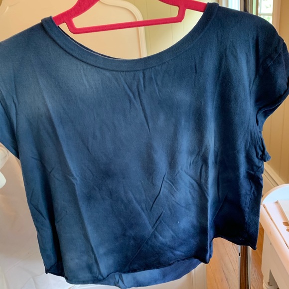 Brandy Melville Tee - Picture 2 of 2